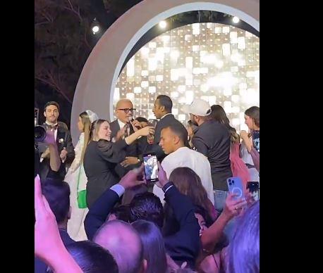 تأجيل دعوى تعويض مليون دولار ضد عمرو دياب إلى نوفمبر المقبل