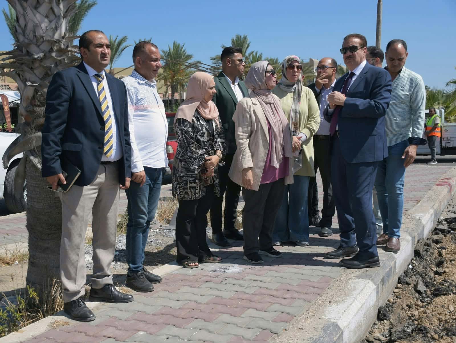 محافظ بورسعيد يطالب بسرعة إنجاز تطوير طريق التفريعة ببورفؤاد