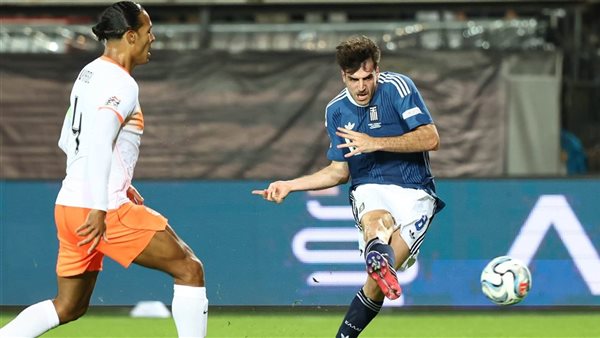 اليونان تتفوق على هولندا في الشوط الأول بدوري الأمم الأوروبية