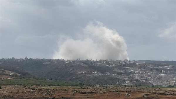 تفجيرات ضخمة في جنوب لبنان تثير توترات جديدة بين لبنان وإسرائيل