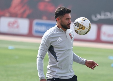 ياسر إبراهيم يعود للتدريبات الجماعية بالأهلي مطلع الأسبوع المقبل