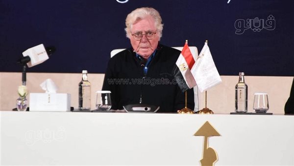 إيقاف عصام صاصا 6 أشهر وتكريم مدحت العدل بجائزة الهرم الذهبي