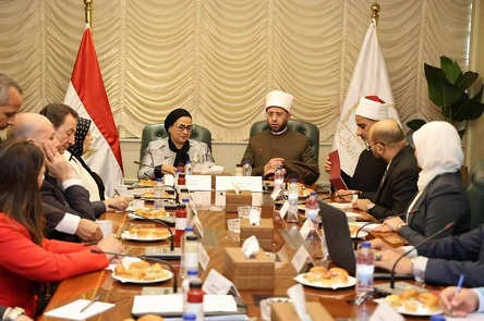 وزير الأوقاف ورئيس المجلس القومي للمرأة يعززان التعاون في التوعية المجتمعية