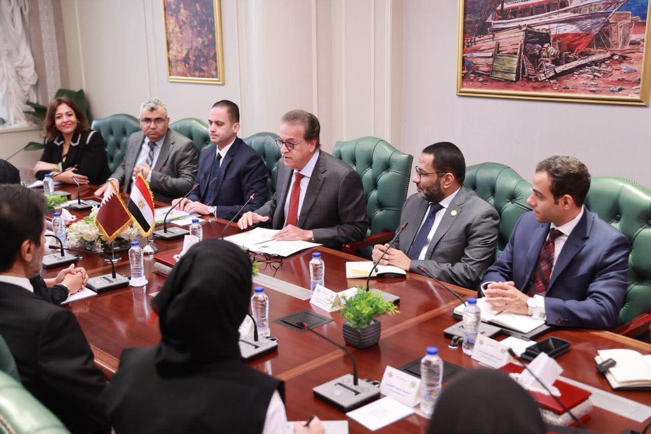 وزير الصحة يبحث تعزيز التعاون الصحي مع المرشحة لمنظمة الصحة العالمية