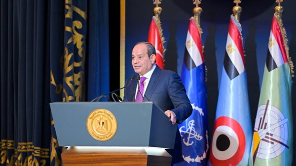 الرئيس السيسي يؤكد استقرار سوق الأدوية وتثبيت أسعار الوقود حتى ديسمبر