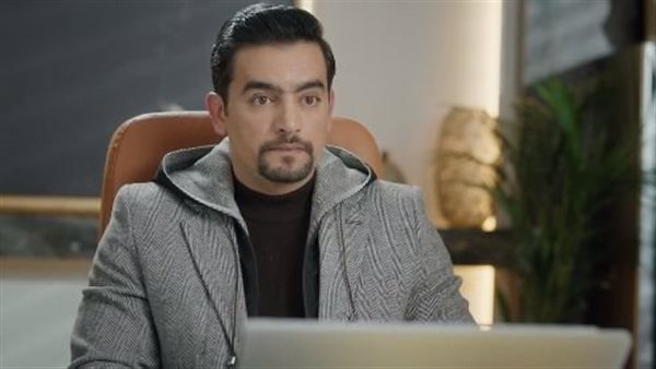 هاني سلامة يقترب من إنهاء تصوير فيلم "الحارس" بعد غياب 15 عاماً