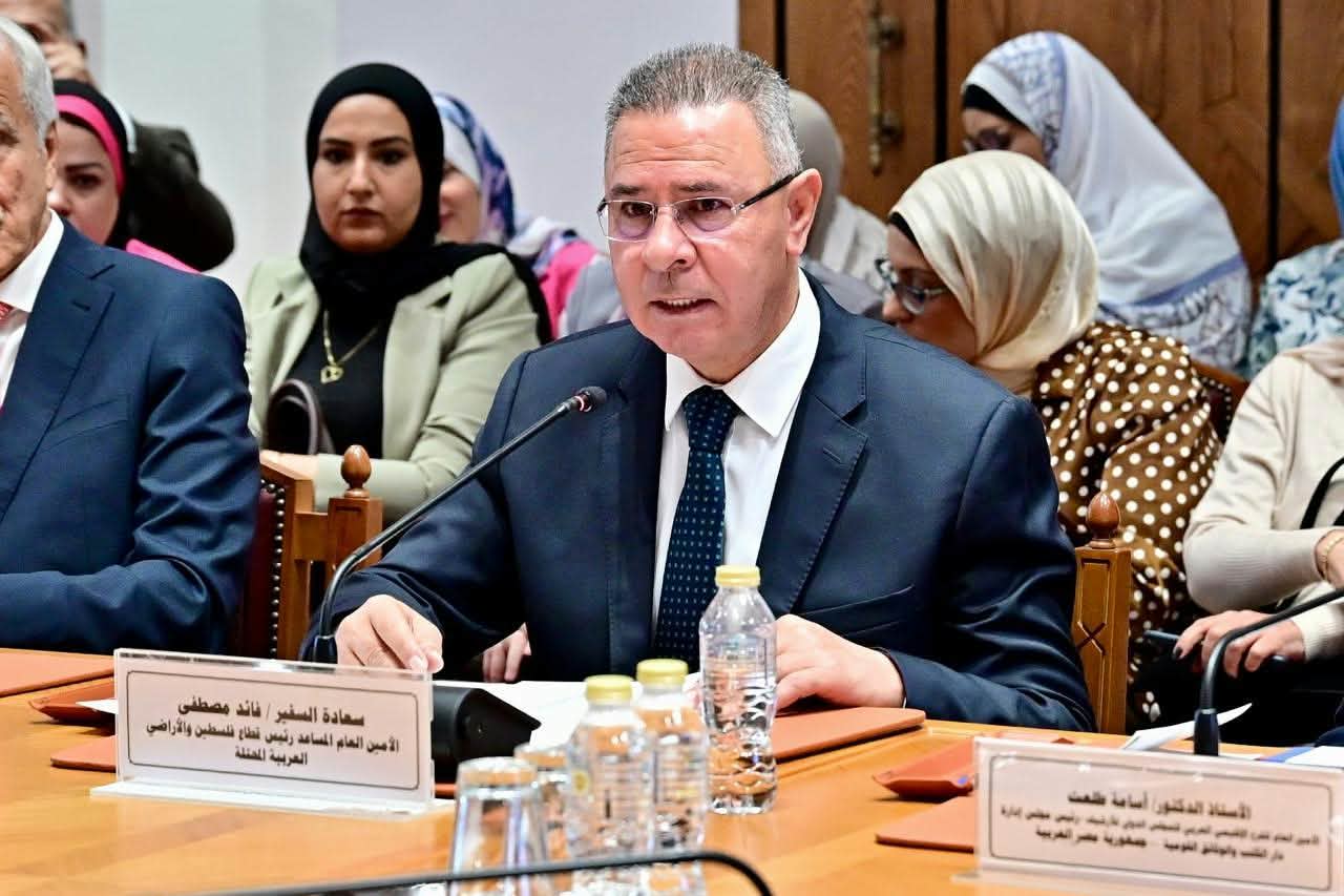 الأمين العام المساعد لجامعة الدول العربية يؤكد ضرورة حماية الأرشيف الفلسطيني