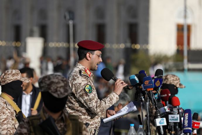 الحوثيون ينفون استهداف المدينة المنورة بطائرات مسيرة