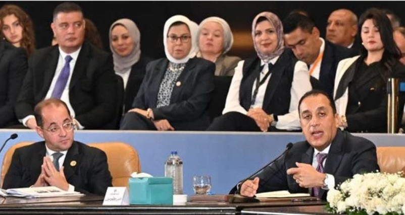 رئيس الوزراء: الحكومة تعزز برامج الحماية الاجتماعية لمواجهة التحديات الاقتصادية