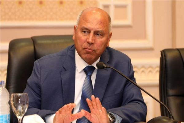 وزير النقل يكشف عن خطة تطوير شاملة لمنظومة النقل في مصر