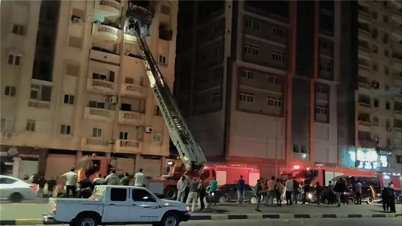 حريق بشقة سكنية في الإسكندرية يُصيب 7 أشخاص بحالات اختناق
