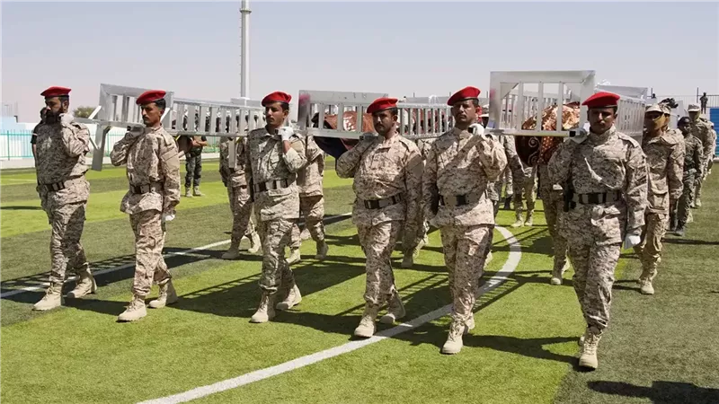 الحكومة اليمنية تحذر من تجنيد الحوثيين للأطفال خلال التجمعات القبلية