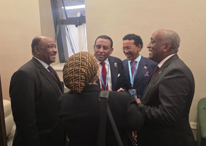 رئيس وزراء السودان يشيد بدور مصر في دعم جهود إعادة الإعمار