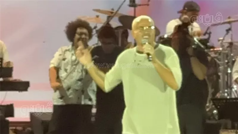 عمرو دياب يهنئ ساويرس ومنسي بنجاح مهرجان الجونة في حفل مميز
