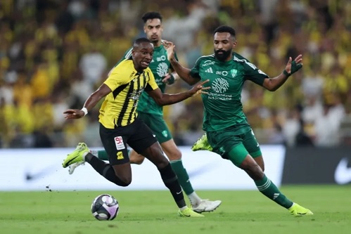 غياب ستيفن بيرجوين عن مواجهة الاتحاد والدرعية بسبب التهاب معوي