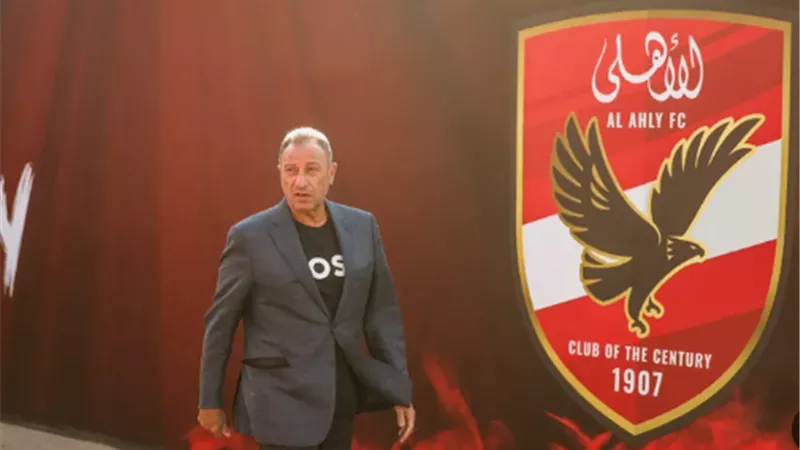 الخطيب يحتفل بعيد ميلاده الـ72: أسطورة كرة القدم المصرية ومسيرة حافلة بالبطولات
