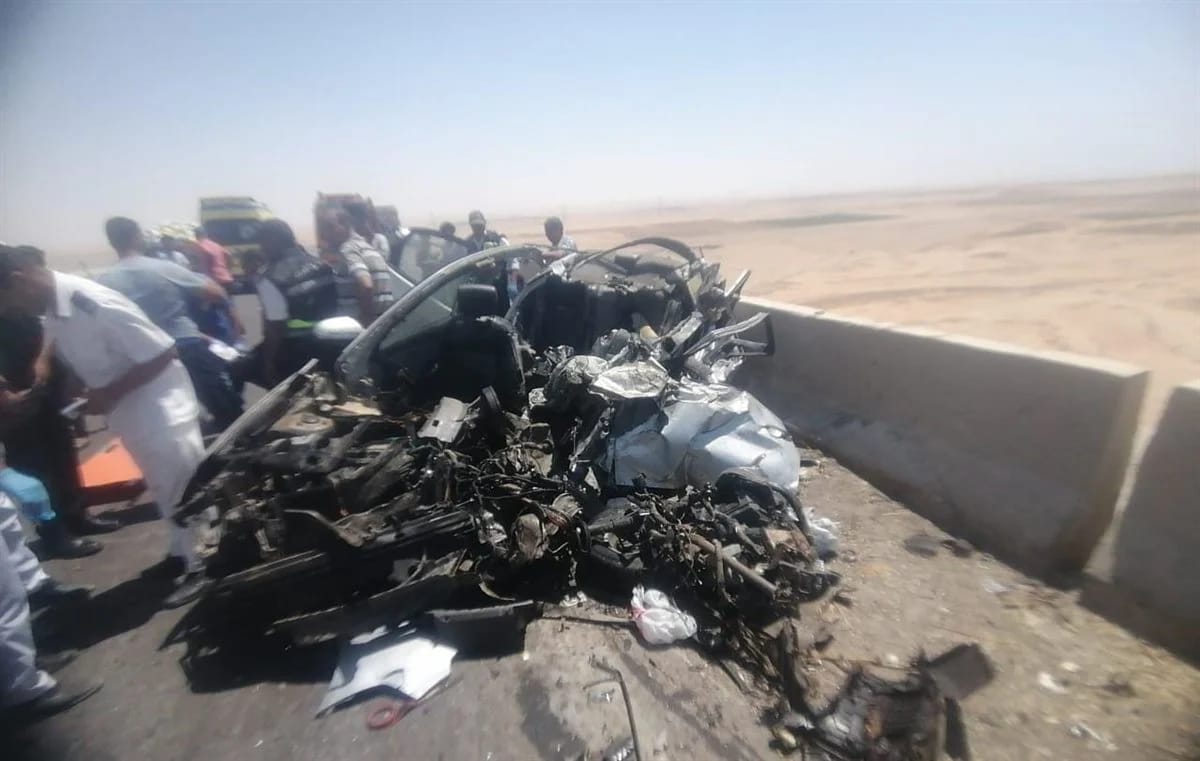 مصرع طبيبة ونجليها وسائقهم في تصادم مروع بطريق الجيش بالمنيا