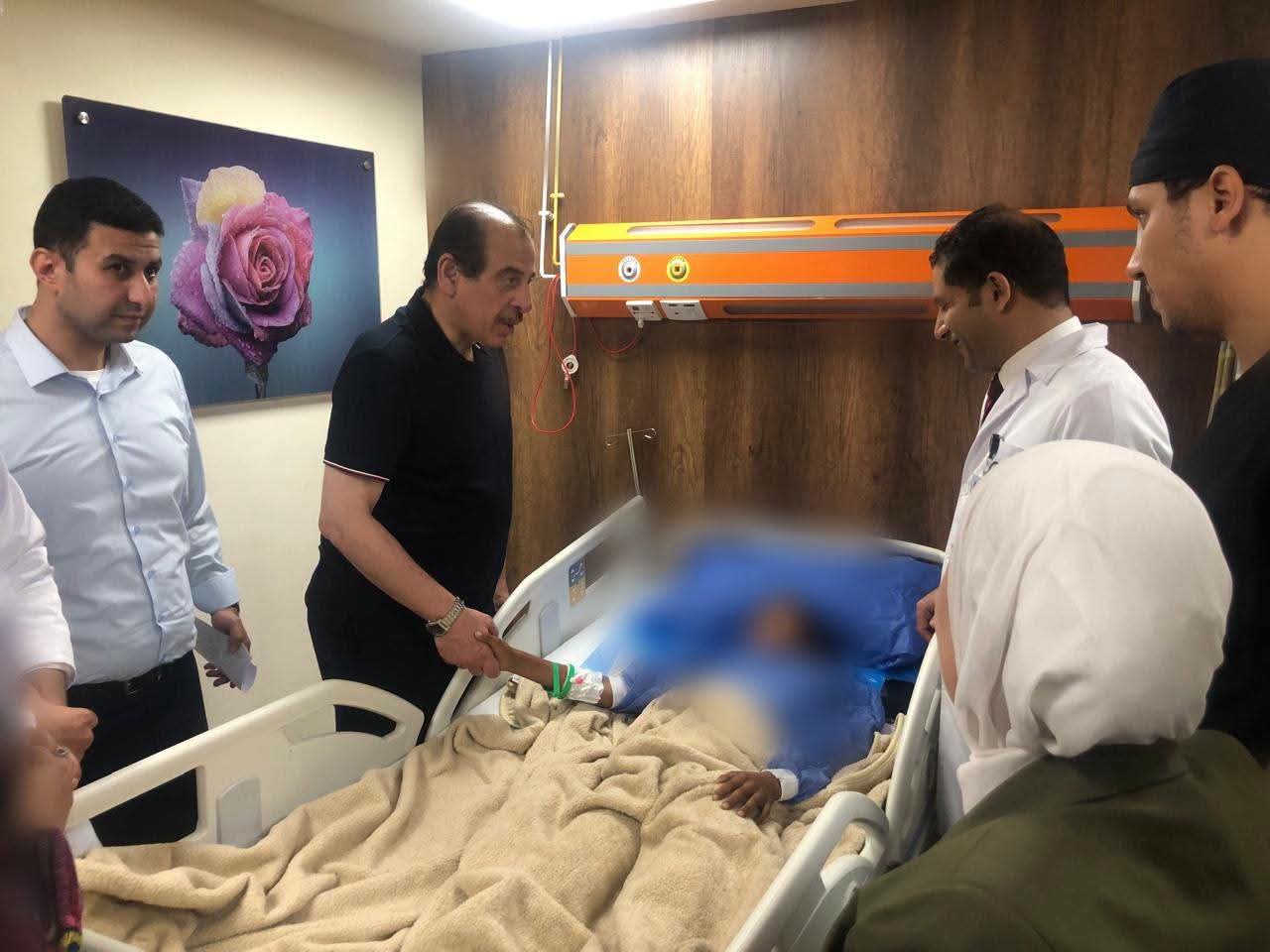 تنفيذًا لتوجيهات الرئيس السيسي.. وزير الصحة يكلف نائبه بزيارة مصابي حادث الإسماعيلية
