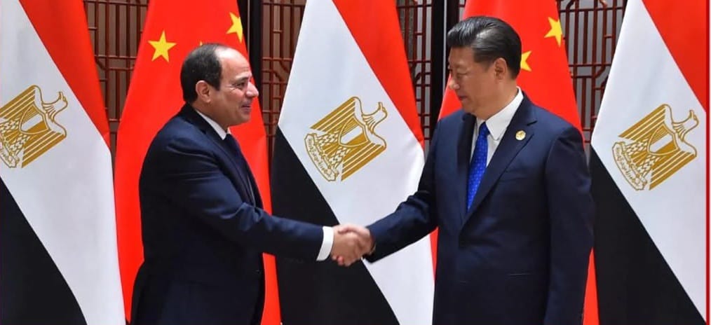 الرئيس السيسي يستقبل الرئيس الصيني في قصر الاتحادية
